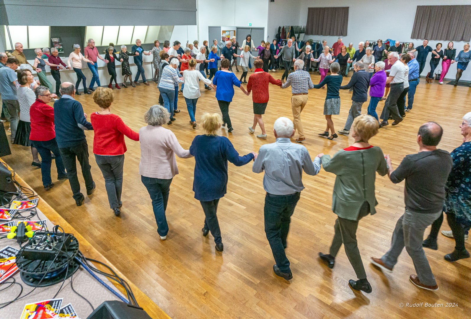 Les danseurs des trois niveaux réunis pour clôre une très bonne année de danse